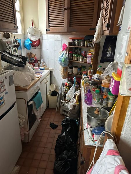 photo d'appartement Le Kremlin Bicêtre avant debarras