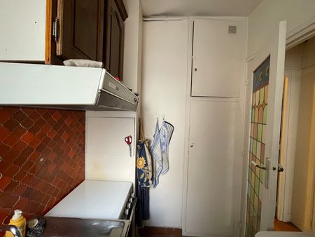 photo d'appartement Mandres les Roses avant debarras
